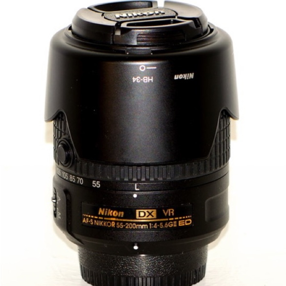 Nikon Lens 55-200